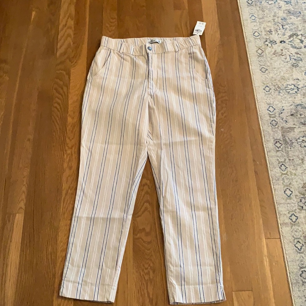 COPY - Hollister Ultra High-Rise ankle length pants